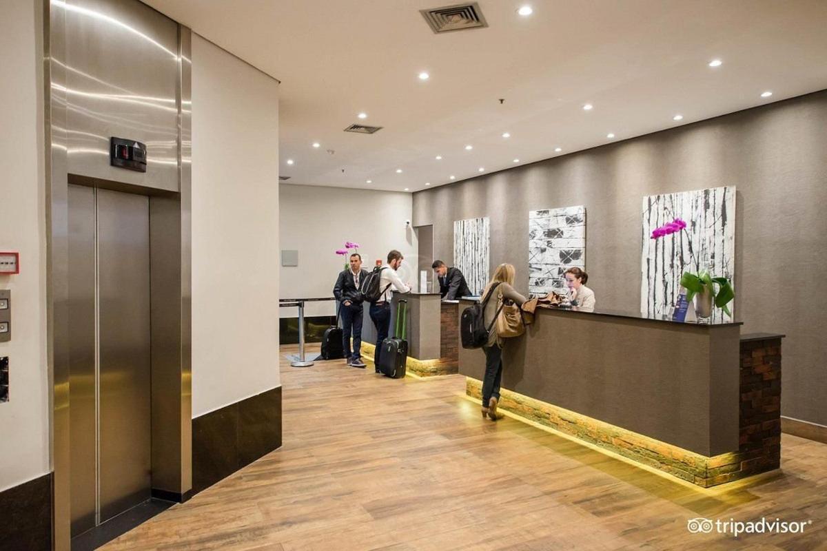 Hotel Internacional Ibirapuera 2534 Proximo Metro São Paulo Luaran gambar